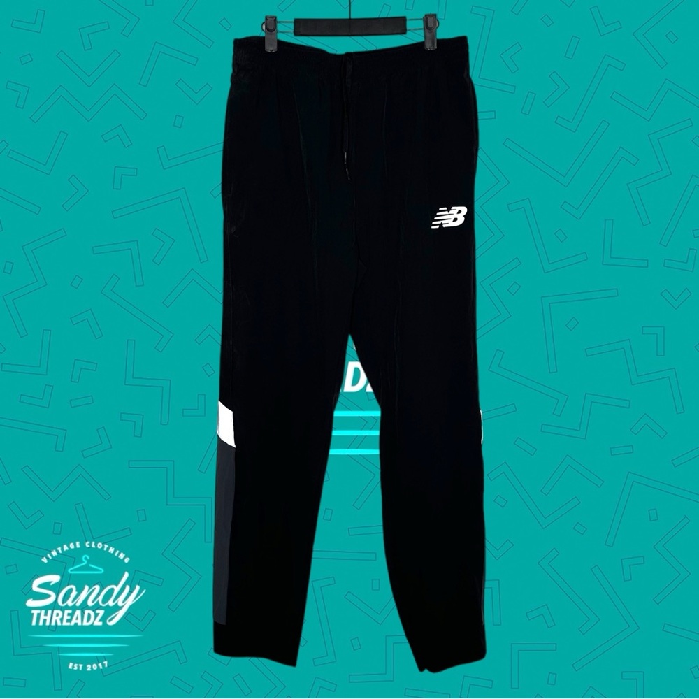 New Balance all motion nylon track pants - Picture 3 of 7